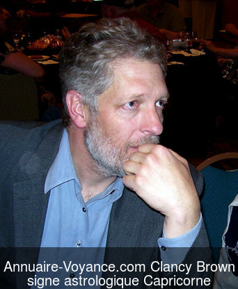 Clancy Brown Capricorne