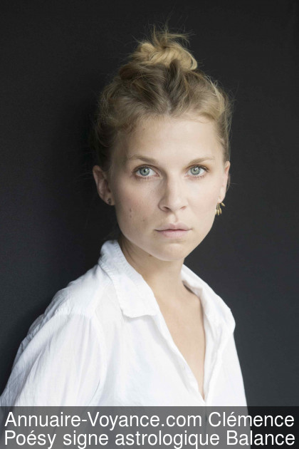 Clémence Poésy Balance