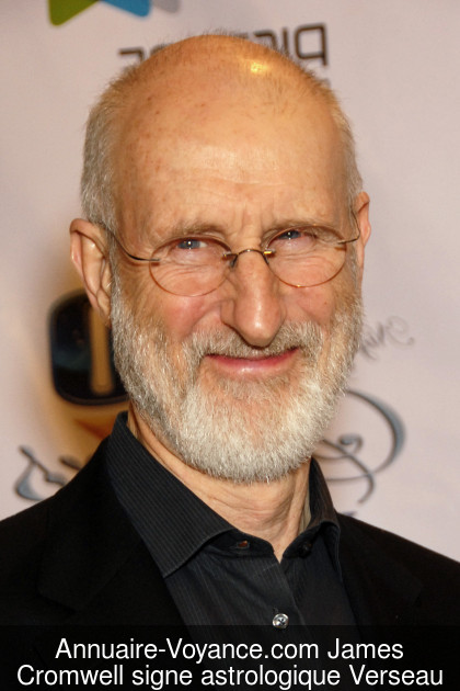 James Cromwell Verseau