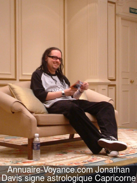 Jonathan Davis Capricorne