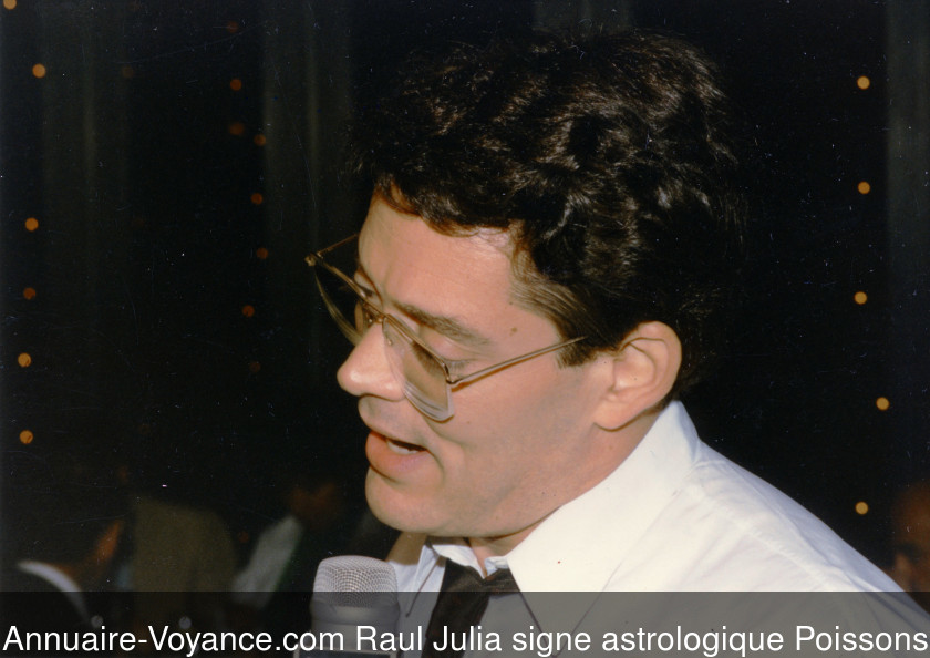 Raul Julia Poissons